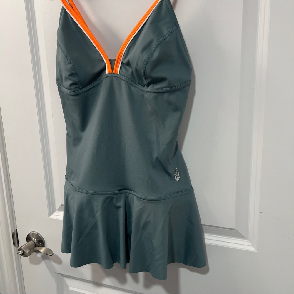 Free People Movement Hitting the Sweet Spot Skortsie Green Size Small - Picture 4 of 8